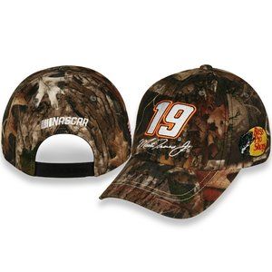 Martin Truex JR. # 19 Nascar True Timber Victory